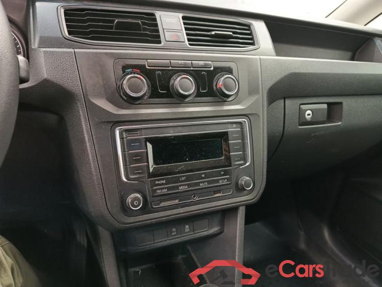 VOLKSWAGEN CADDY MAXI VAN DIESEL - 2015 2.0 CR TDi SCR 75kW (EU6) 5d #4