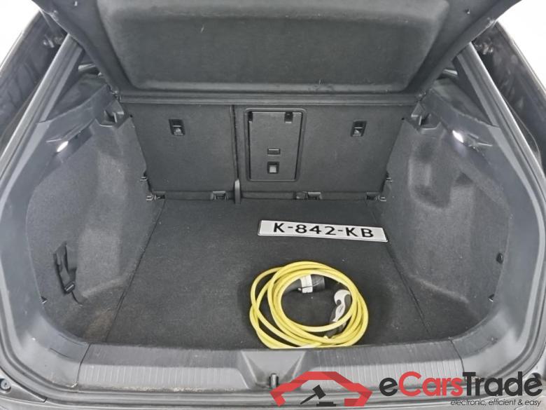 VOLKSWAGEN ID.4 77kWh 1ST Auto 5D 150kW #5