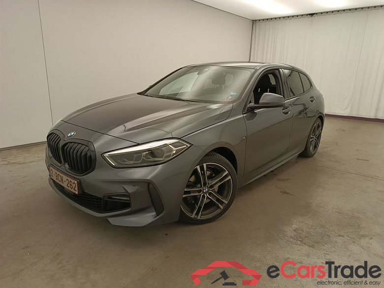BMW 1 Reeks Hatch 118dA (110 kW) 5d #1