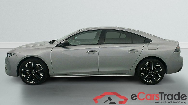 Peugeot 508 Hybrid 180 e-EAT8 Allure #4
