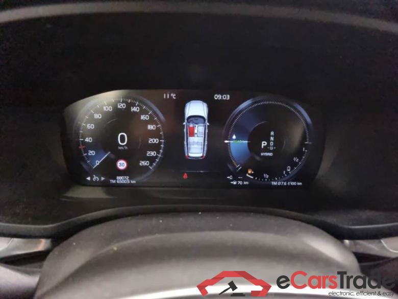 VOLVO V60 / 2019 / 5P / STATION WAGON T6 PLUG-IN AWD AUTOM.INSCR.EXPR. #4