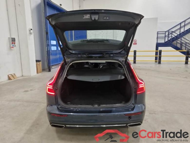 VOLVO V60 / 2019 / 5P / STATION WAGON T6 PLUG-IN AWD AUTOM.INSCR.EXPR. #5
