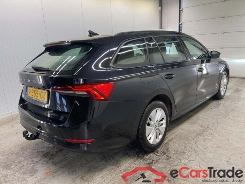 SKODA Octavia Combi 1.0 TSI Ambition #2