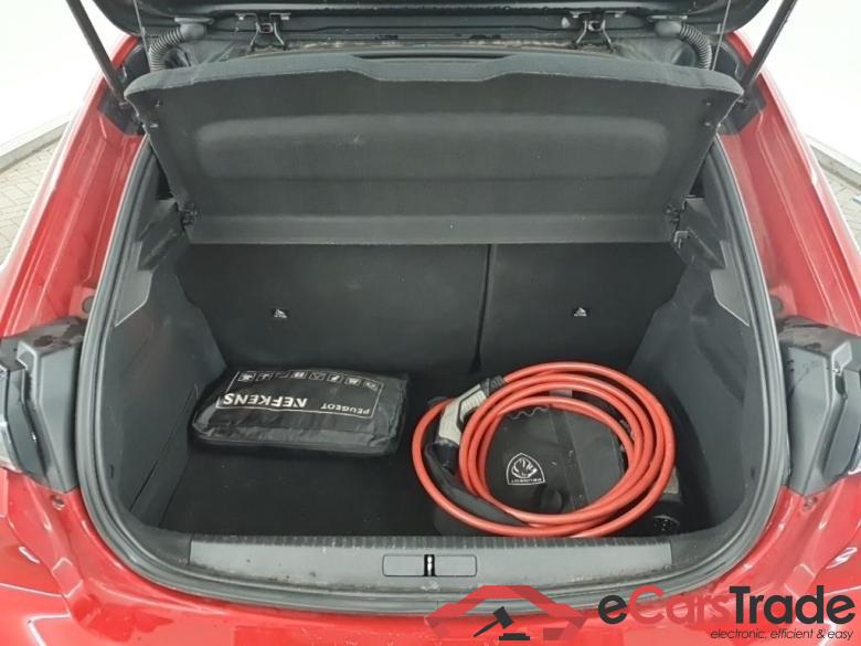 PEUGEOT e-208 GT Pack 50kWh 136 5D #5