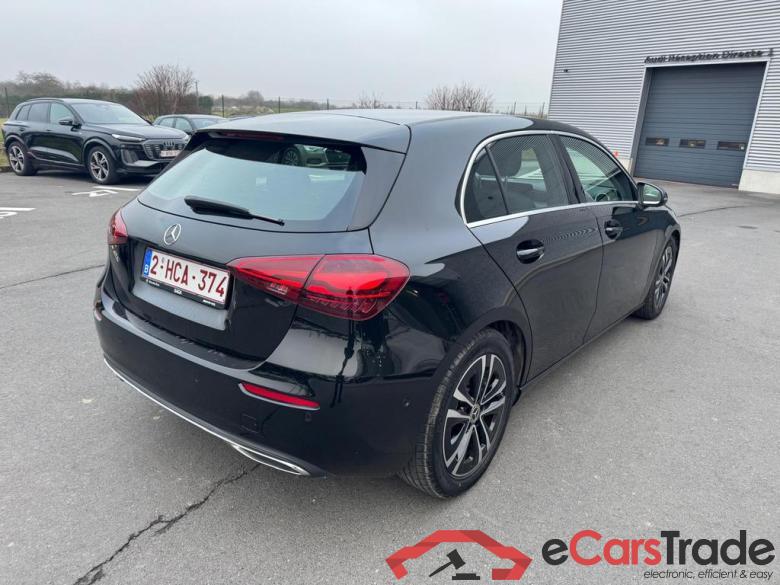 MERCEDES-BENZ A 180 Luxury Line #4