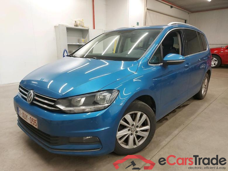 VOLKSWAGEN - VW  TOURAN TDi 115PK DSG Highline Pack Family & Pack Business & Nav Discover Media & Park Distance Control With Camera