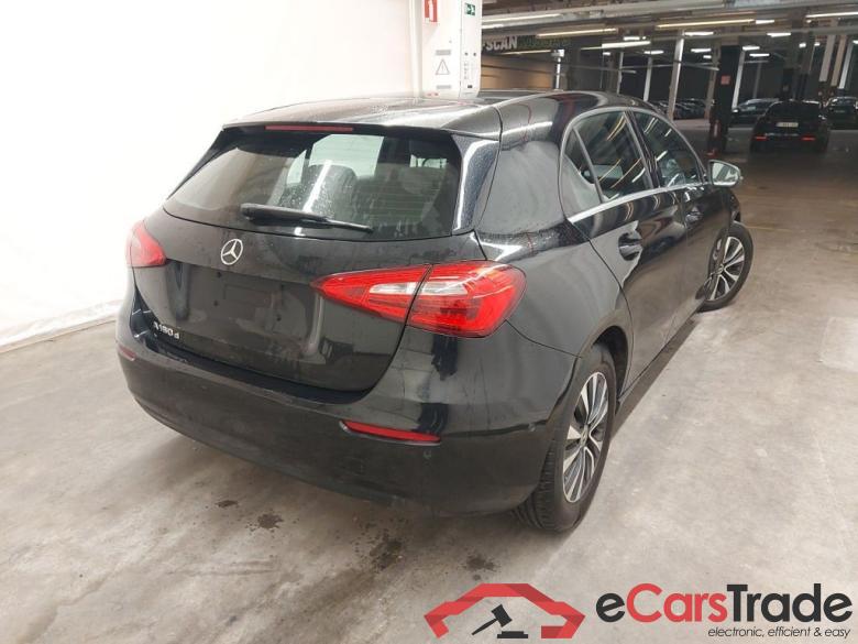 Mercedes-Benz A-Klasse A 180 d Business Solution Aut. 5d #2