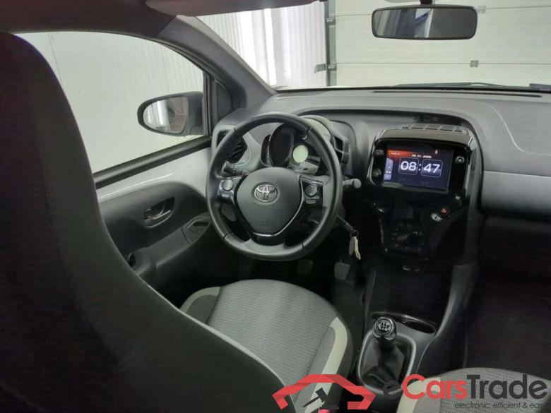 TOYOTA Aygo 1.0 VVT-i x-cite ul. #3