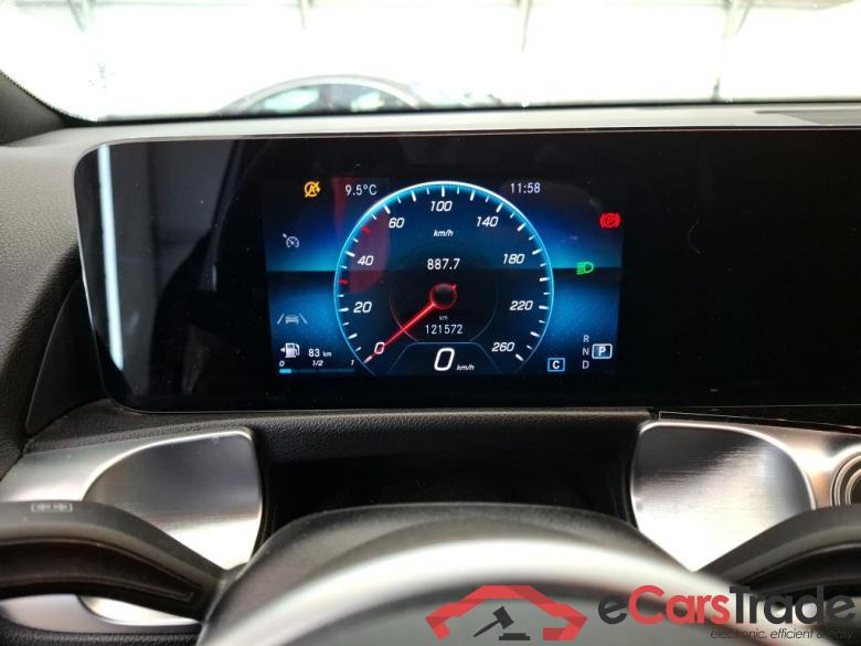 MERCEDES-BENZ GLB / 2019 / 5P / SUV GLB 200 Business Line #6