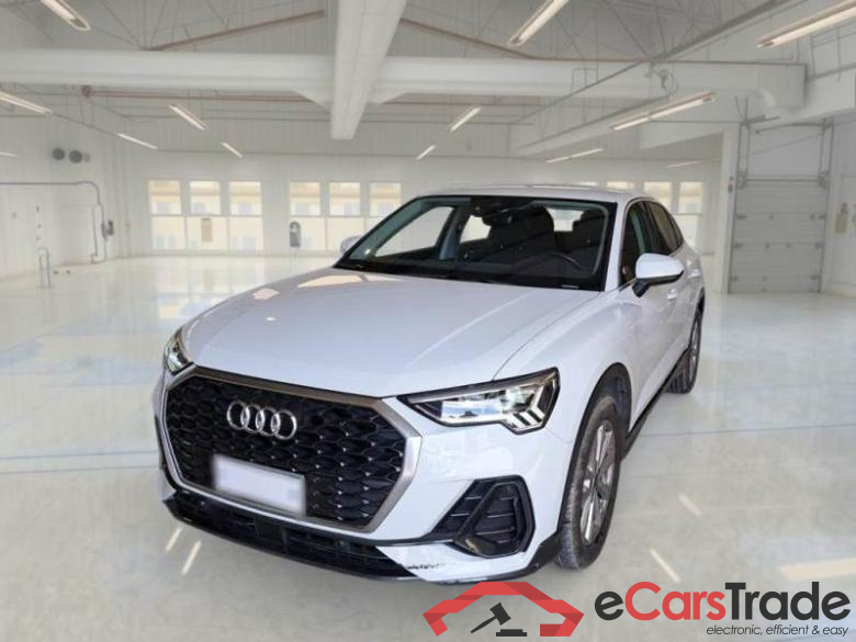 AUDI Q3 SPORTBACK / 2019 / 5P / SUV 35 TFSI S TRONIC BUSINESS PLUS