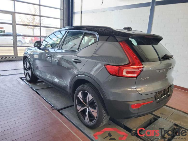 Volvo XC40 (2017->) DE - SUV5 B4 2WD EU6d, R-Design (EURO 6d), 2020 - 2022 #4