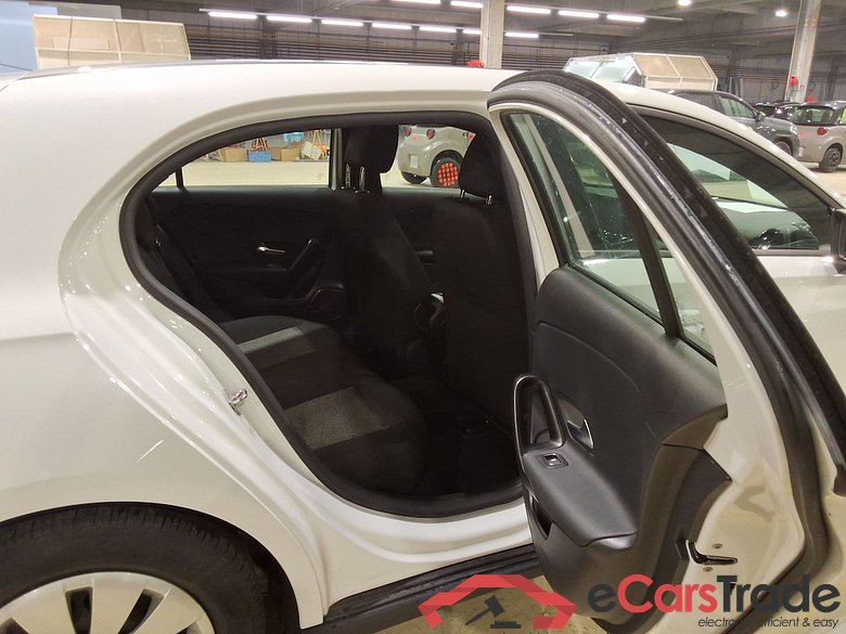 MERCEDES-BENZ CLASS A (W177) A 160 #5