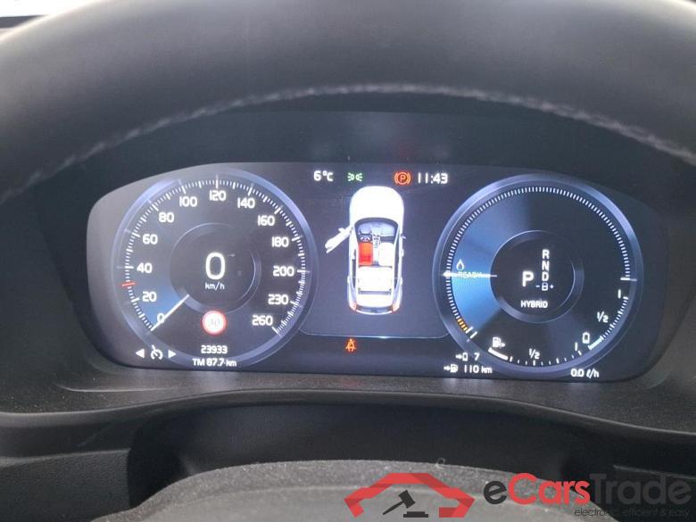 VOLVO XC40 / 2017 / 5P / SUV Recharge T4 211 DCT7 Inscription #6