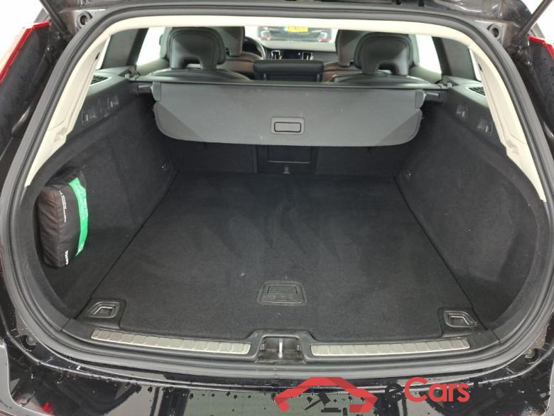 VOLVO V60 B3 Automaat Momentum Advantage 5D 120kW #5
