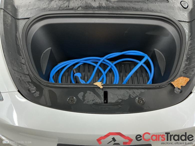 TESLA MODEL Y BEV AUTO RWD #6