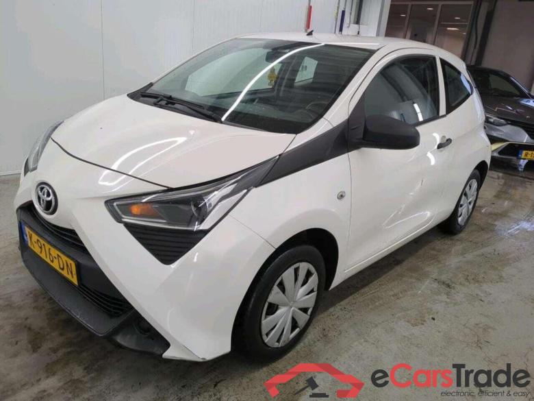 TOYOTA Aygo 1.0 VVT-i x #1