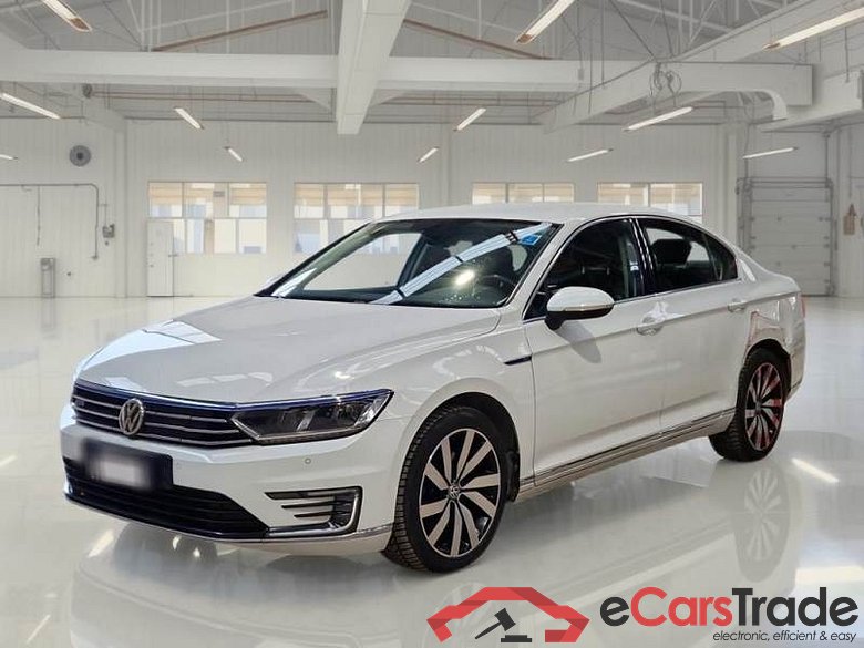 VOLKSWAGEN PASSAT / 2014 / 4P / BERLINA 1.4 TSI DSG GTE