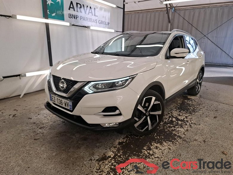 NISSAN Qashqai 5p Crossover 1.2 DIG-T 115 Tekna