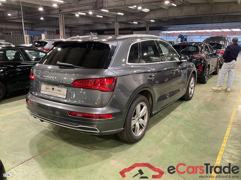 AUDI Q5 DIESEL - 2017 35 TDi Business Edition Sport S tronic #4