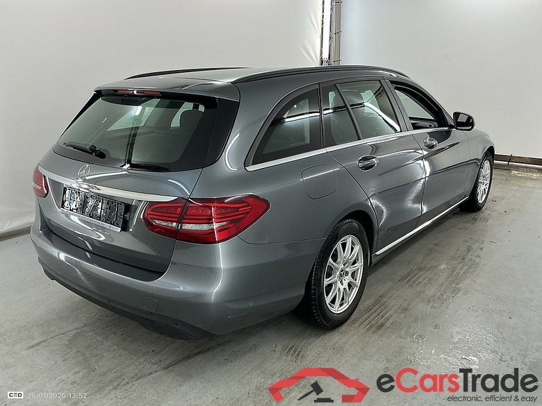 Mercedes C 180d LED-Xenon Navi-Pro Sport Seats KeylessGo Klima PDC ... #3