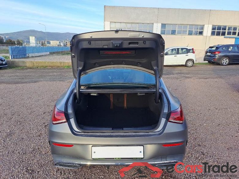 MERCEDES-BENZ CLA COUPÈ / 2019 / 4P / COUPE CLA 180 AUTOMATIC PREMIUM #5