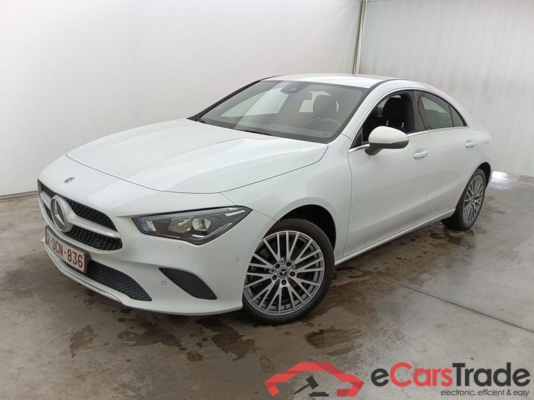 Mercedes-Benz CLA CLA 250 e Luxury Line 4d