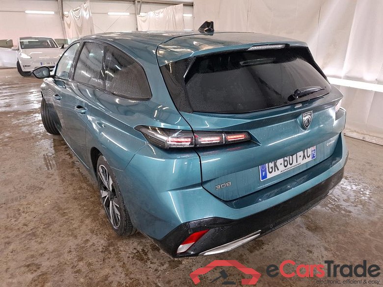 PEUGEOT 308 SW / 2021 / 5P / Break PureTech 130 S&S ALLURE #2