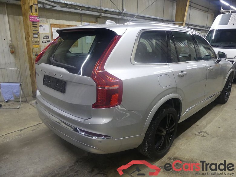 XC90 Inscription Recharge AWD 2.0 T8 Twin Engine 288KW AT8 7 Sitzer E6d #2