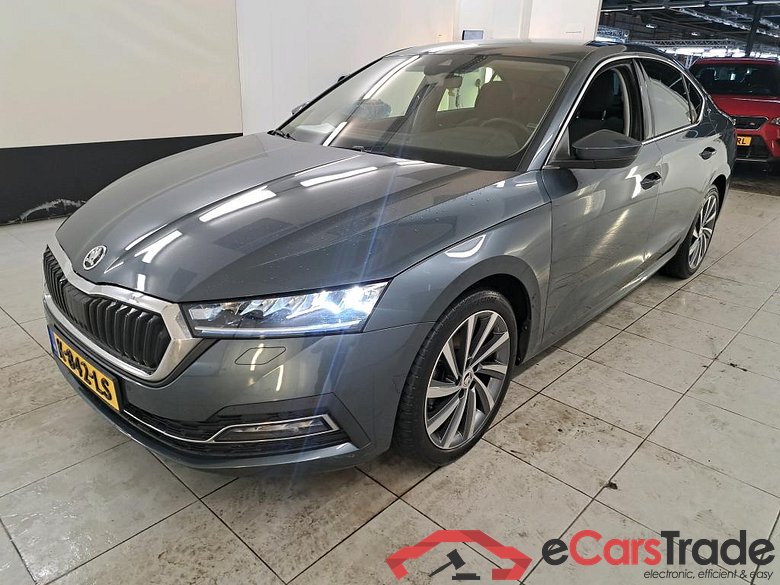 Skoda Octavia 1.0 TSI e-TEC MHEV DSG Business Edit Pl 5d #1