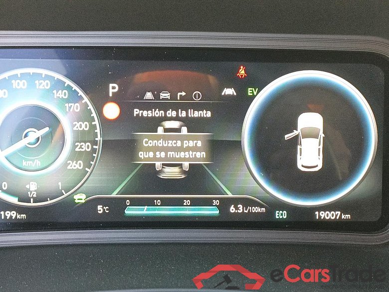 HYUNDAI Kona / 2020 / 5P / todoterreno 1.6 GDI HEV Style Sky DCT #5