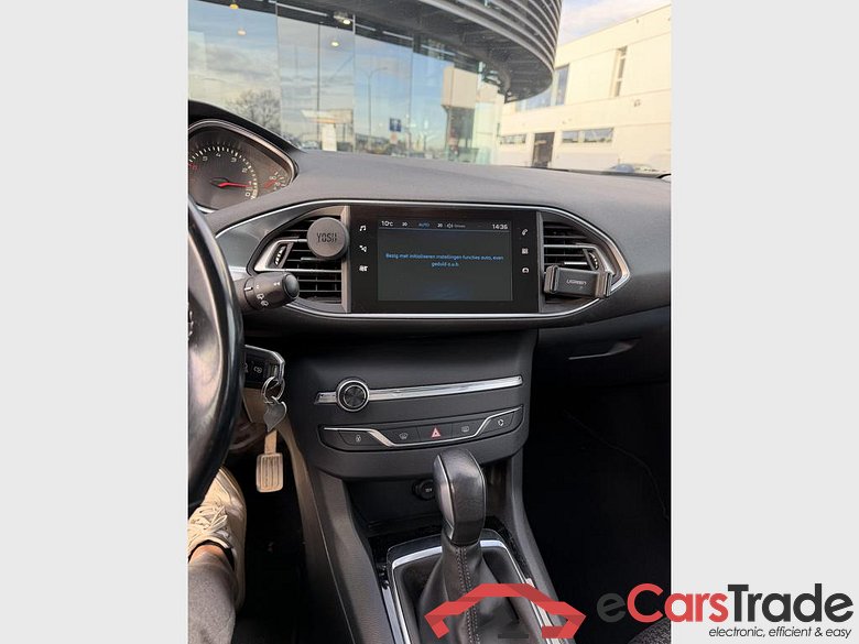 PEUGEOT 308 SW 1.2 PureTech Active #6