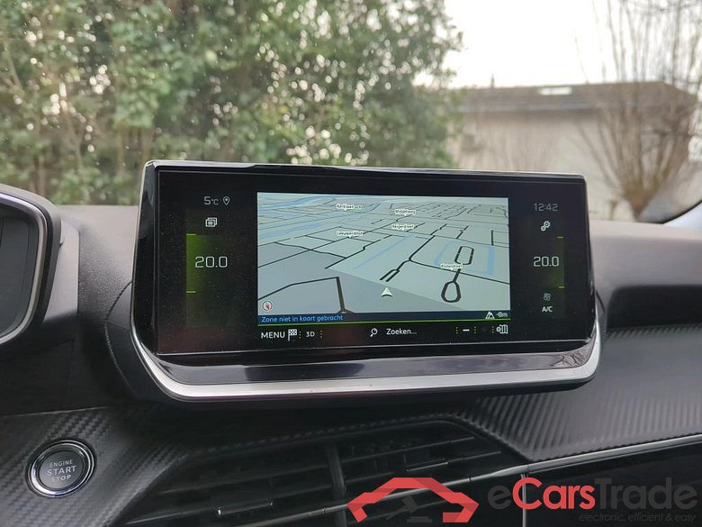 PEUGEOT 2008 74 kW #3