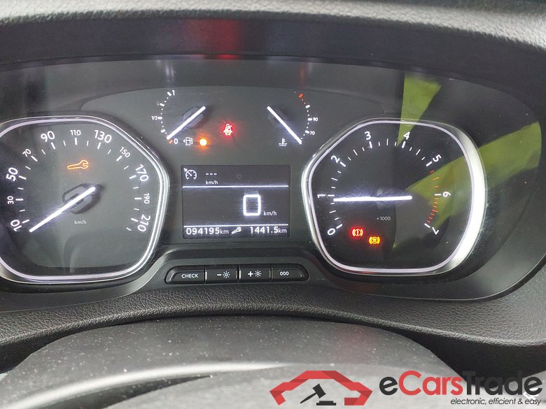 CITROËN Jumpy BlueHDI 100 S&S 6v L3H1 Club #4