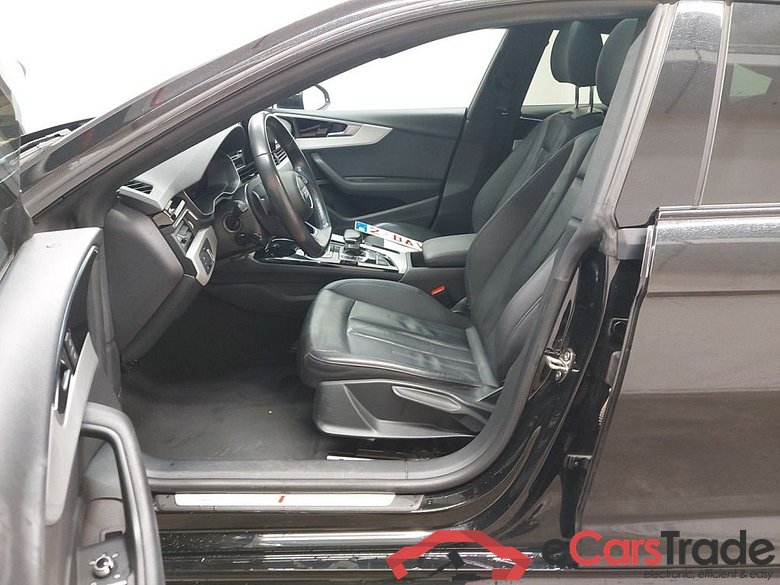 Audi A5 Sportback 30 TDI S tronic Bus. Ed. S Line 5d #3