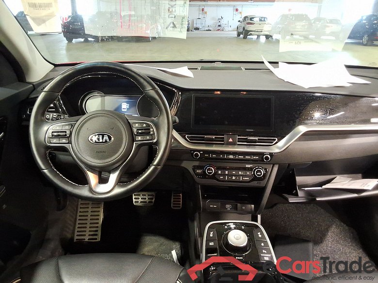 KIA NIRO BEV 64KWH E-NIRO 150KW MORE Luxe #6