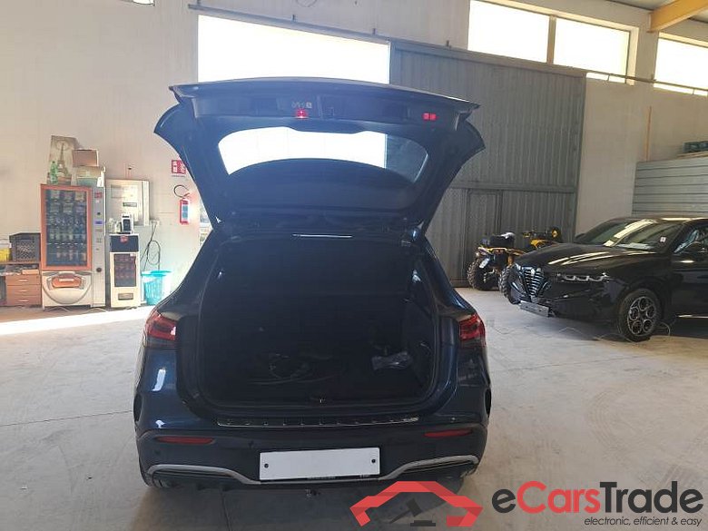 MERCEDES-BENZ EQA / 2021 / 5P / SUV EQA 250 PREMIUM PLUS #5
