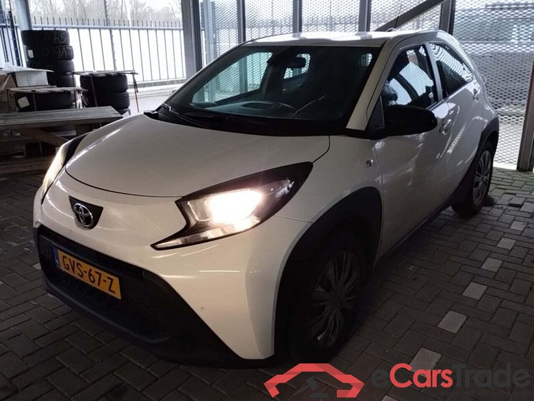 TOYOTA Aygo X 1.0 VVT-i MT Play