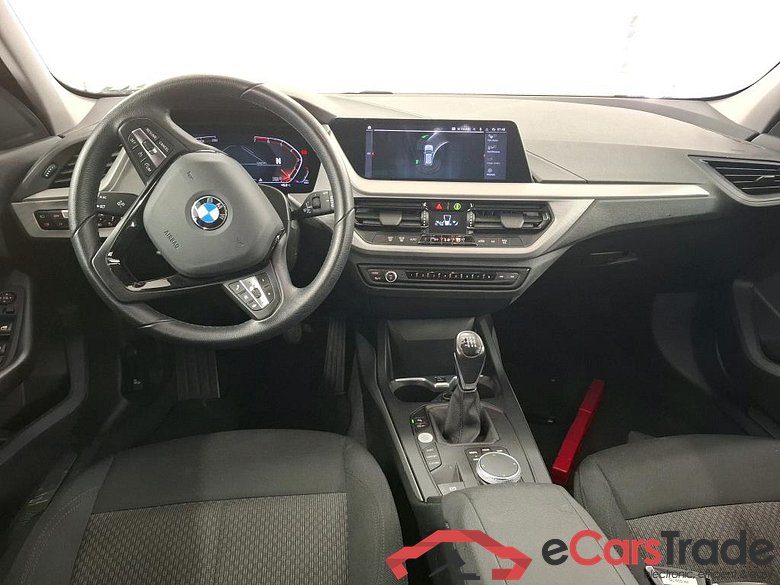 BMW Série 1 / 2019 / 5P / Berline 116i Business Design #5