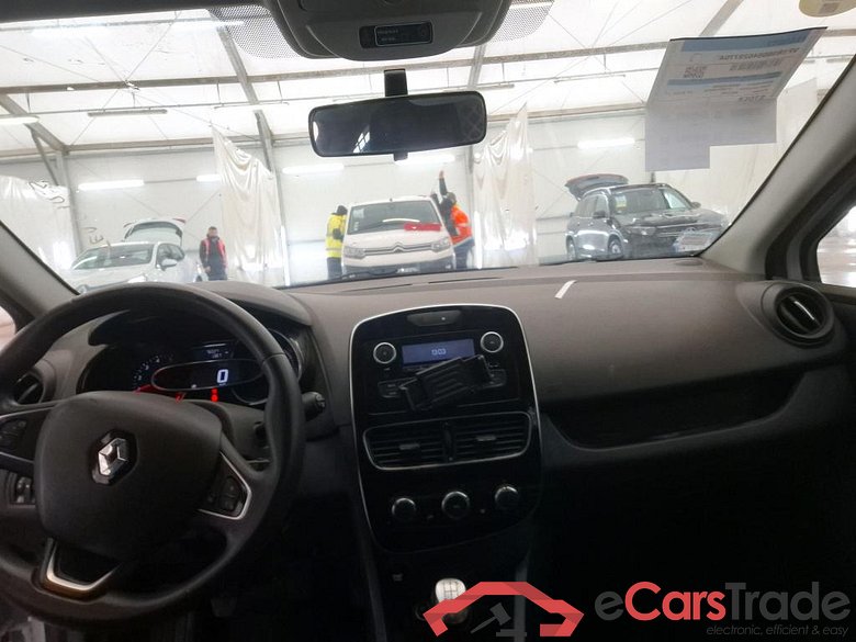 Clio IV Air 1.5 dCi 75CV BVM5 E6 #5
