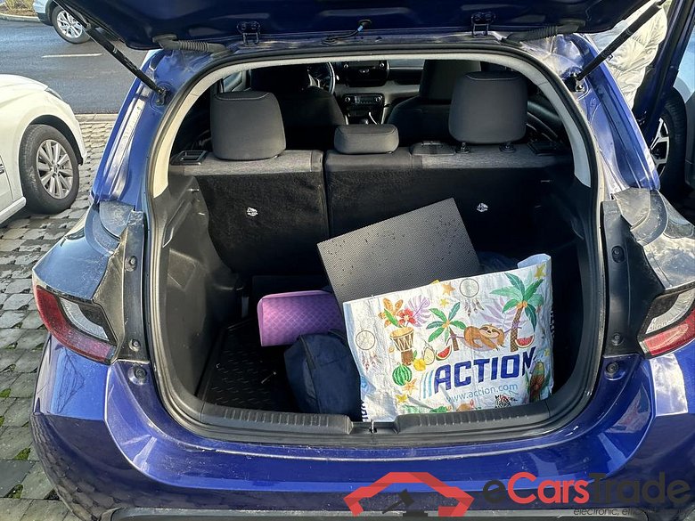 TOYOTA Yaris Hybrid (HEV) Yaris Hybrid 1.5i VVT-i E-CVT Dynamic #6