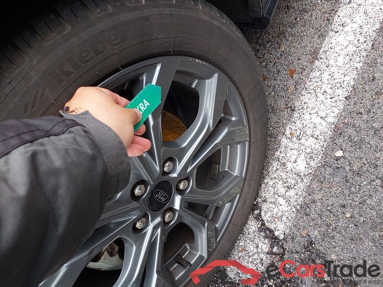 FORD Focus SPORTBREAK 1.0 Ecoboost MHEV 114KW (155CV) Automát ST Line #6