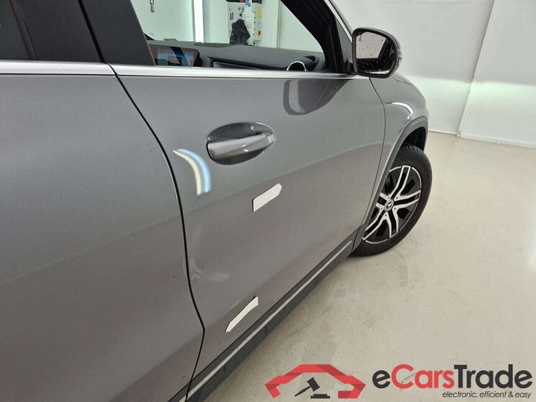 MERCEDES-BENZ GLA 2.0 200D 8G-DCT STYLE #4