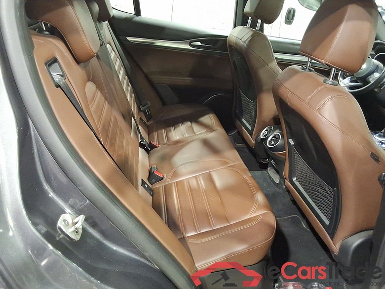 ALFA ROMEO STELVIO DIESEL - 2020 2.2 MJD AWD Sprint #5