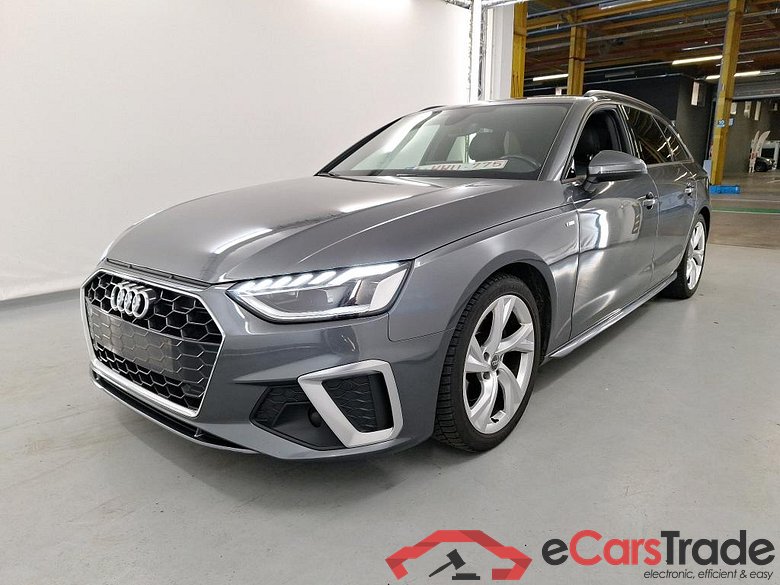 AUDI A4 AVANT - 2020 35 TFSI S line S tronic