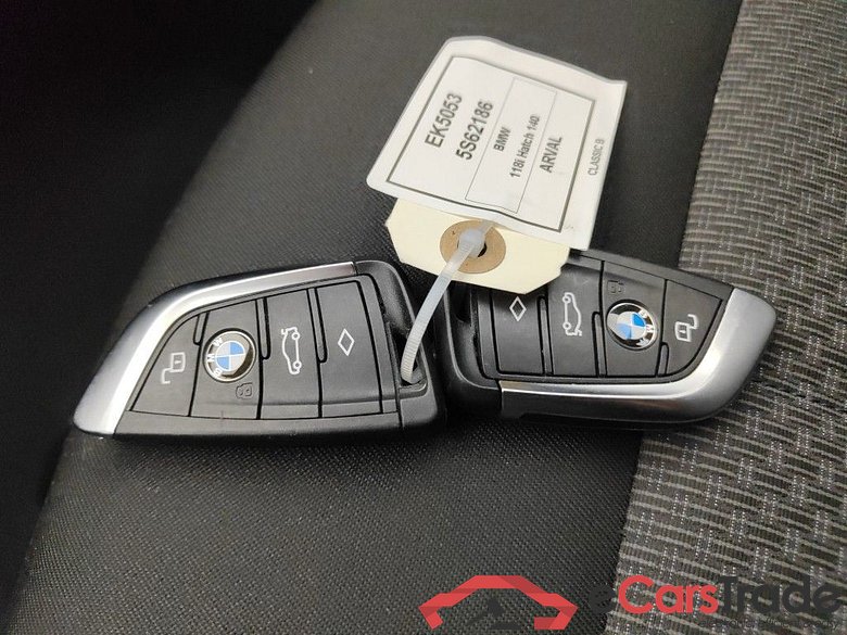 BMW 1 Hatch 118i 140 5d #4