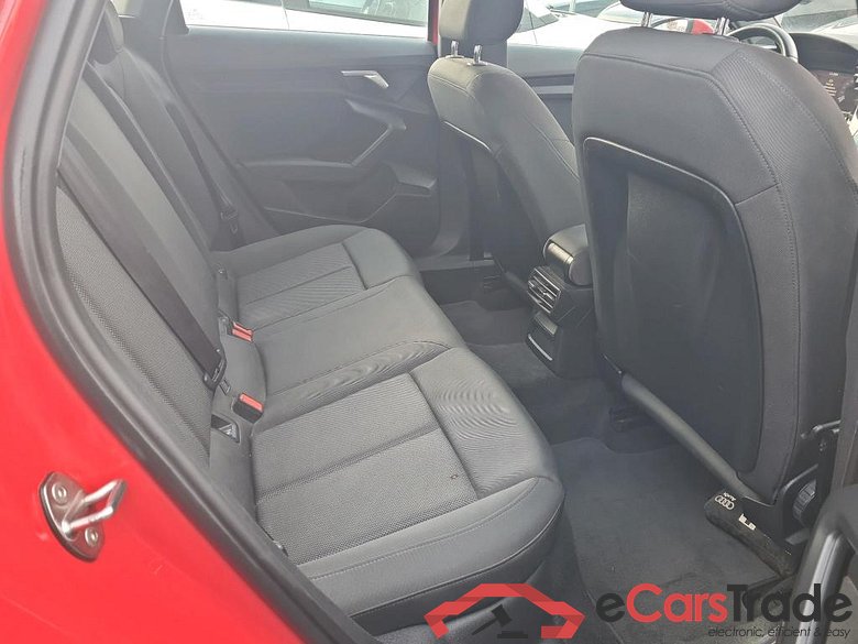 AUDI A3 SPORTBACK 2.0 30 TDI 85KW #6