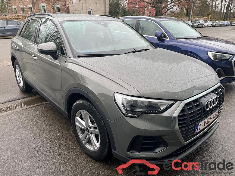 AUDI Q3 Audi Q3 Business Edition Attraction 35 TDI 110(150) kW(ch) S tronic