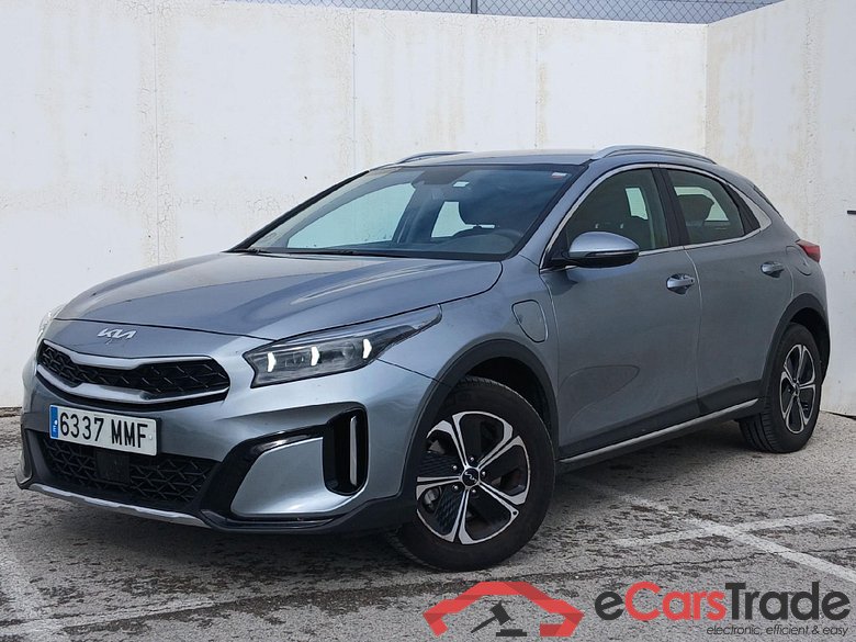 KIA XCeed / 2022 / 5P / todoterreno 1.6 GDi PHEV 104kW (141CV) eDrive (AC) #1