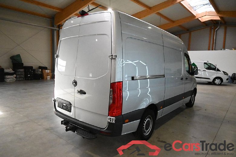 MERCEDES-BENZ Sprinter 316 CDI Sprinter Standard HA 7G-TRONIC Plus 4d 120kW #2