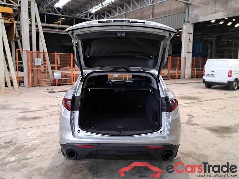 ALFA ROMEO STELVIO / 2017 / 5P / SUV 2.2 TURBO DIESEL 190CV AT8 Q4 SPRINT #5